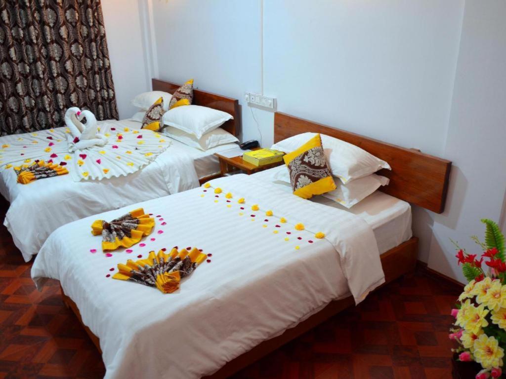 Hotel Ye Myanmar Mandalay Buitenkant foto