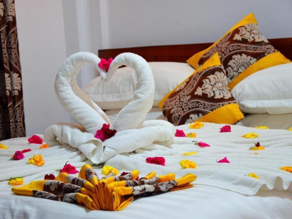 Hotel Ye Myanmar Mandalay Buitenkant foto
