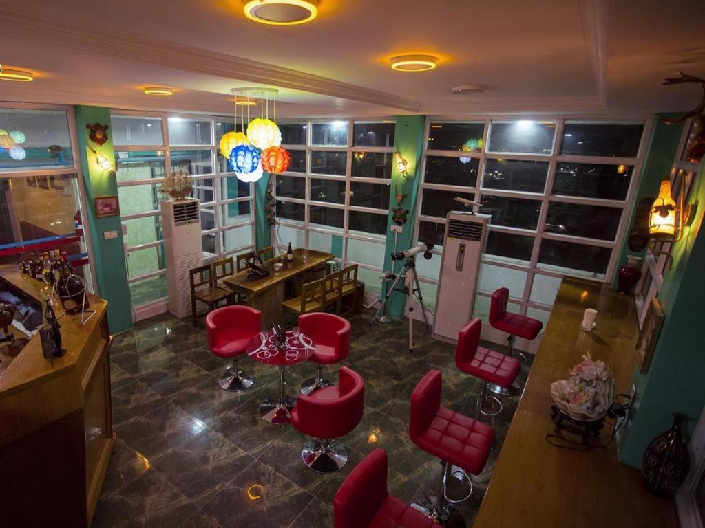 Hotel Ye Myanmar Mandalay Buitenkant foto