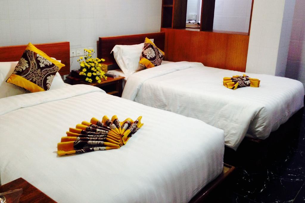 Hotel Ye Myanmar Mandalay Buitenkant foto